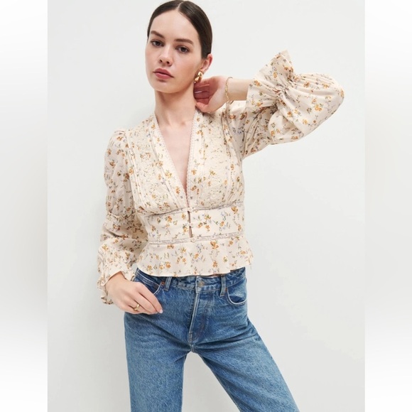 Reformation Tops - Reformation Meadowlark Long Sleeve Top size 8